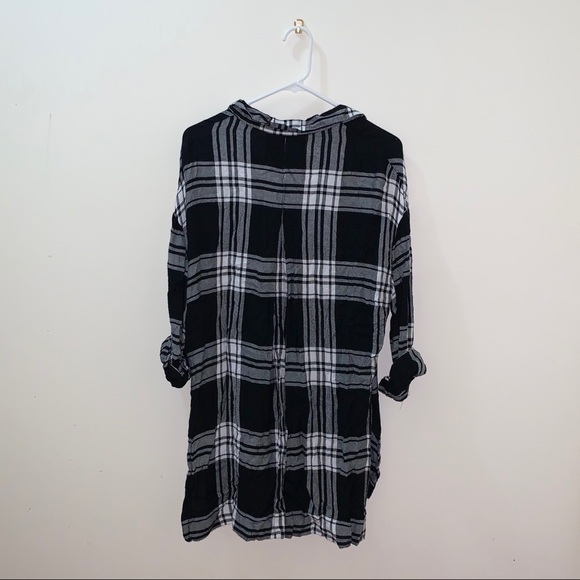 Urban Outfitters long sleeved flannel button up. - Picture 2 of 3